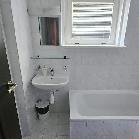 Almond 3* Теплице