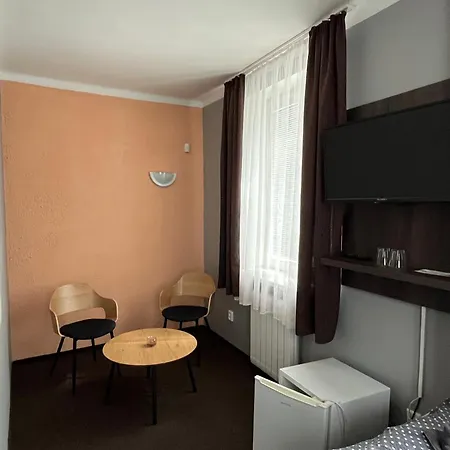 Almond 3* Теплице