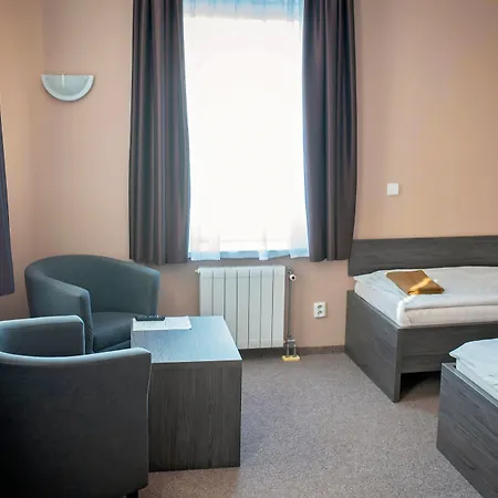 Almond 3* Теплице