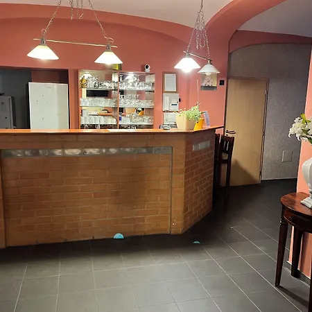 Almond Gasthof Teplice