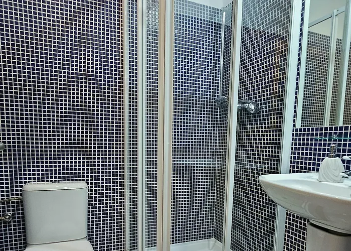 招待所 杏树酒店 3*